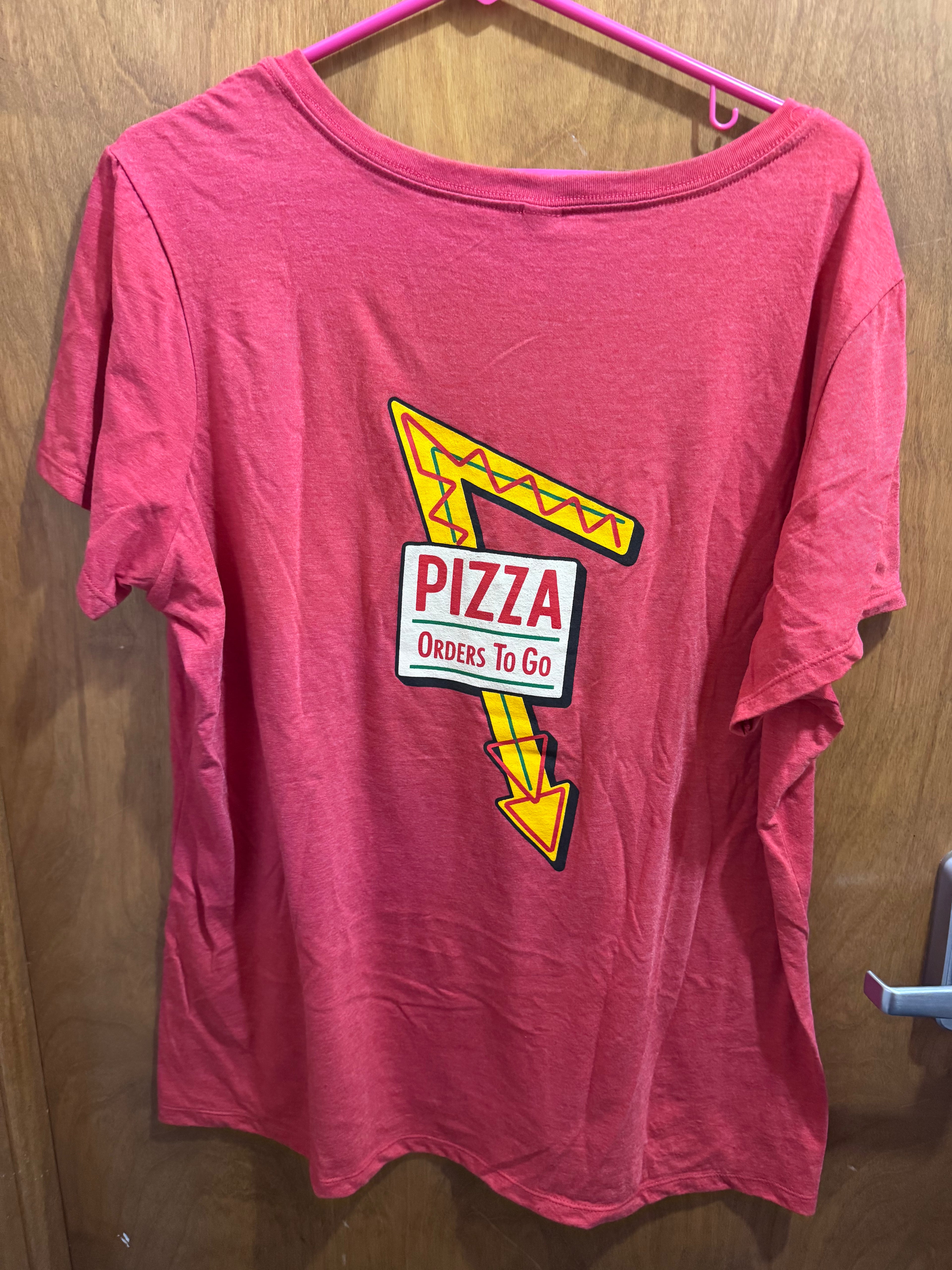 2xl+ Pizza Arrow Sign, Red, Ladies Vneck