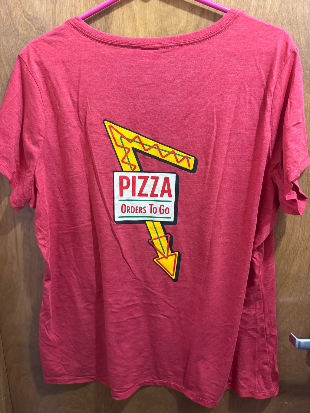 2xl+ Pizza Arrow Sign, Red, Ladies Vneck