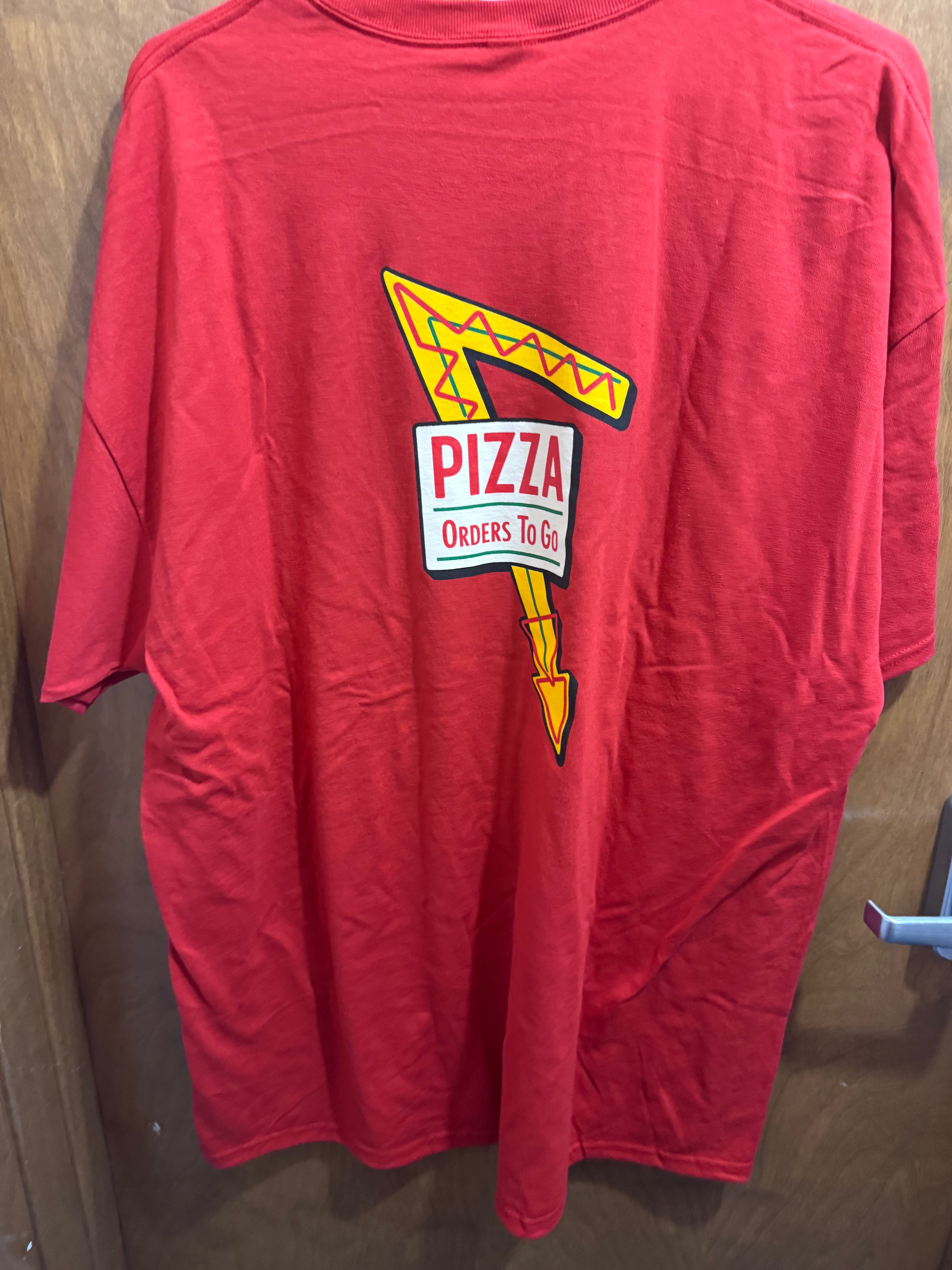 2XL+ Pizza Arrow Sign, Red, T-shirt